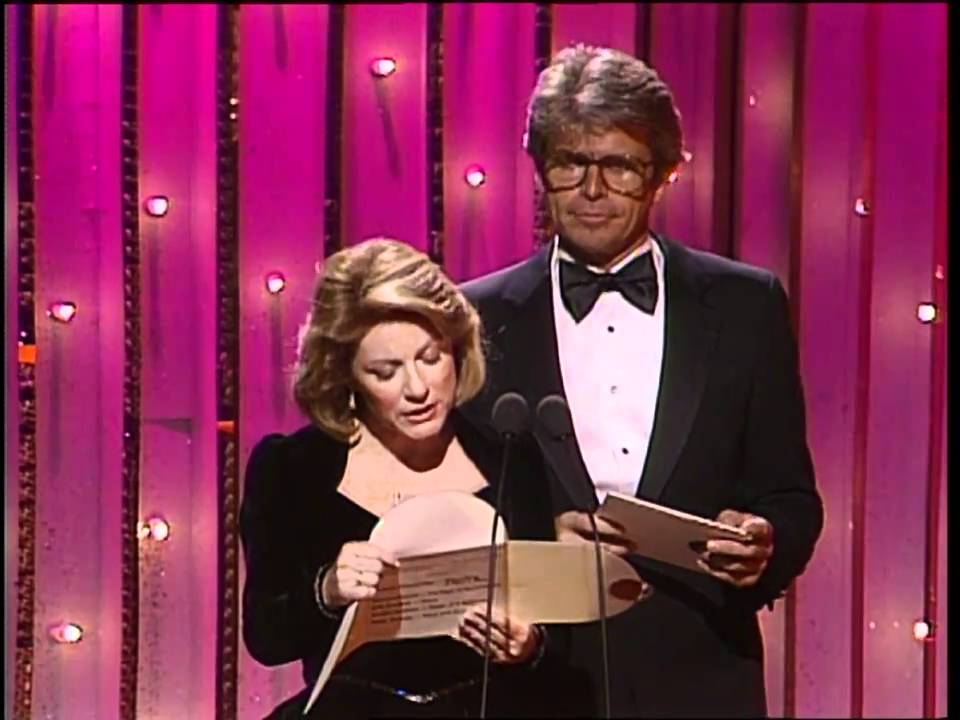 Dustin Hoffman Wins Best Actor Mini Series Golden Globes 1986 YouTube