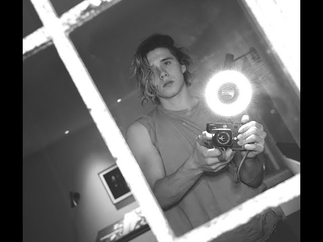 【希少!】what i see/brookyn beckham Brooklyn Beckham: What I See - YouTube