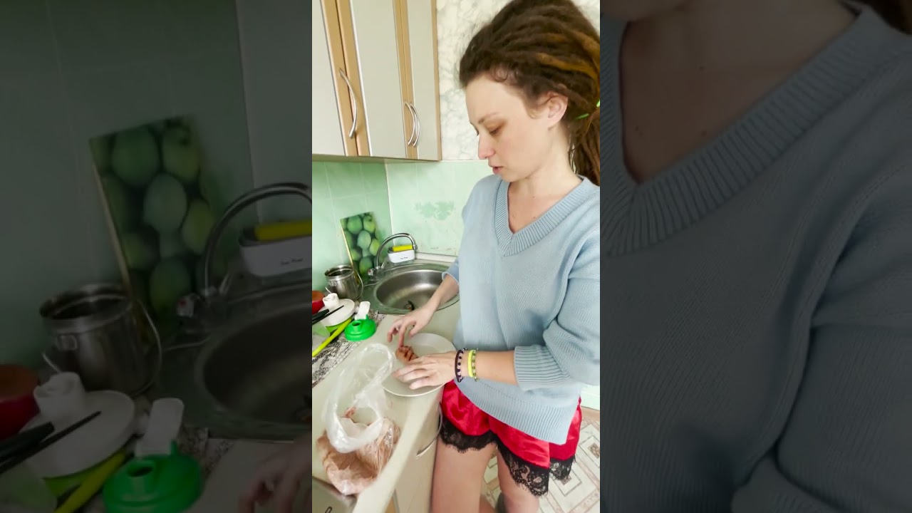Котлета в микроволновке, высокая кухня. Кулинарные этюды #Lena_filippok #shorts