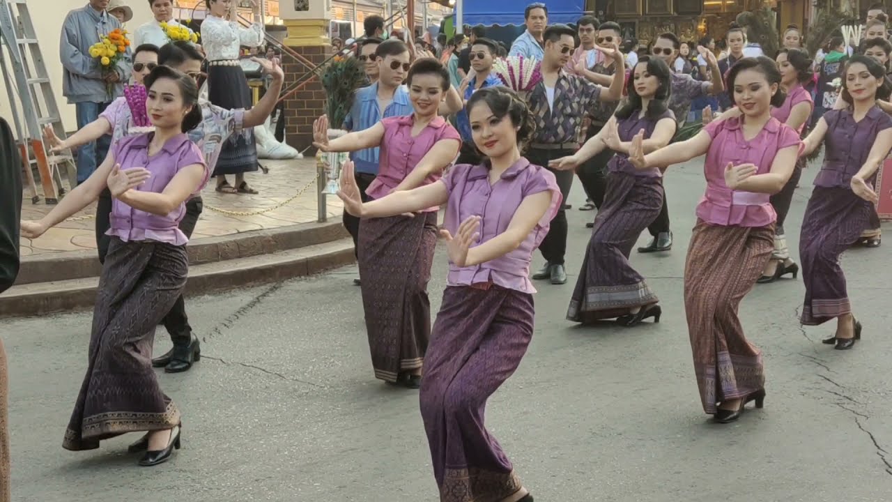 ฟ้อนกลองยาวอีสาน : Fon Klong Yao E-San | ศิลป์อีสานกลองยาว มหาวิทยาลัยมหาสารคาม
