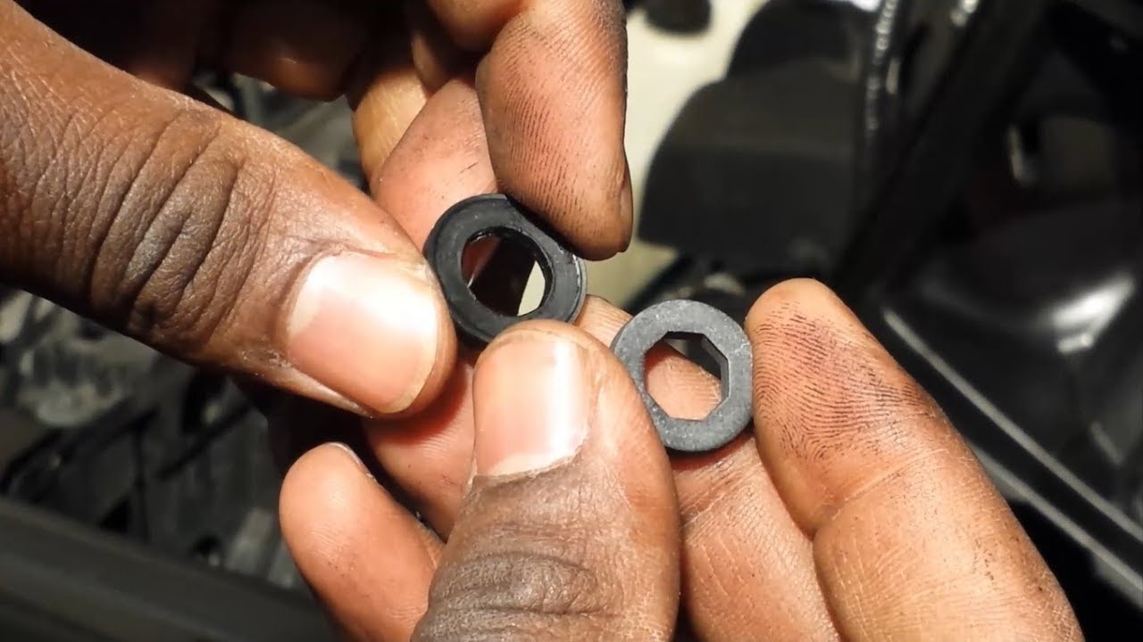 Fix coolant leak from radiator gasket 15minute job. Infiniti M56 M37