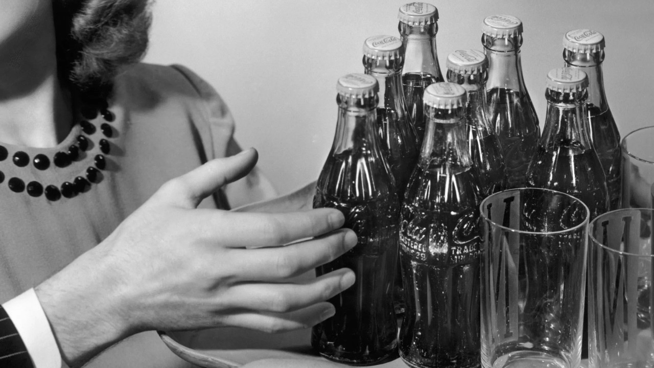 Япония считала Америку слабой — а потом попробовала кока-колу.