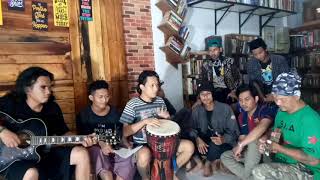 Cover Robekan Nestapa. Rommi n The Jahat