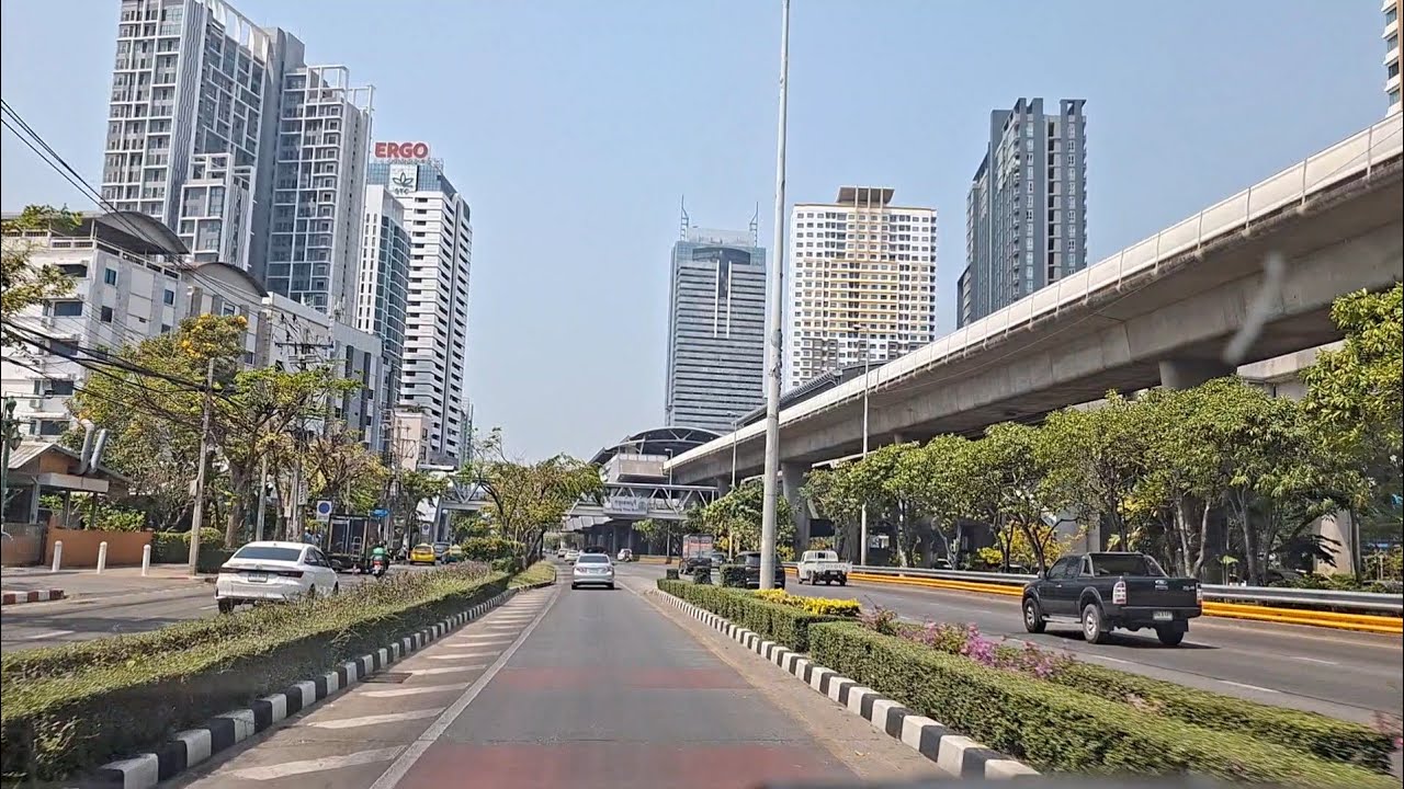 รีวิว ถนนเจริญนคร กรุงธนบุรี ราชพฤกษ์