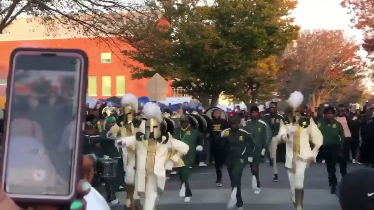 Norfolk State University Marching Band Homecoming Tunnel 2019 - YouTube
