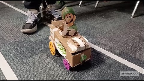 Race Robots using the Hummingbird Kit and Microbit_12 2021