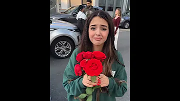 كالعادة مع موزو و ايناس جابلها ورد كتير حب وحنان موزو إيناس INZOFamily 