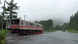 2019年6月15日　碓氷峠に電車が行く!? 東京メトロ 中野検車区所属 02-128F 編成の5号車02 528･6号車02 628が陸送!  国道18号 碓氷バイパス