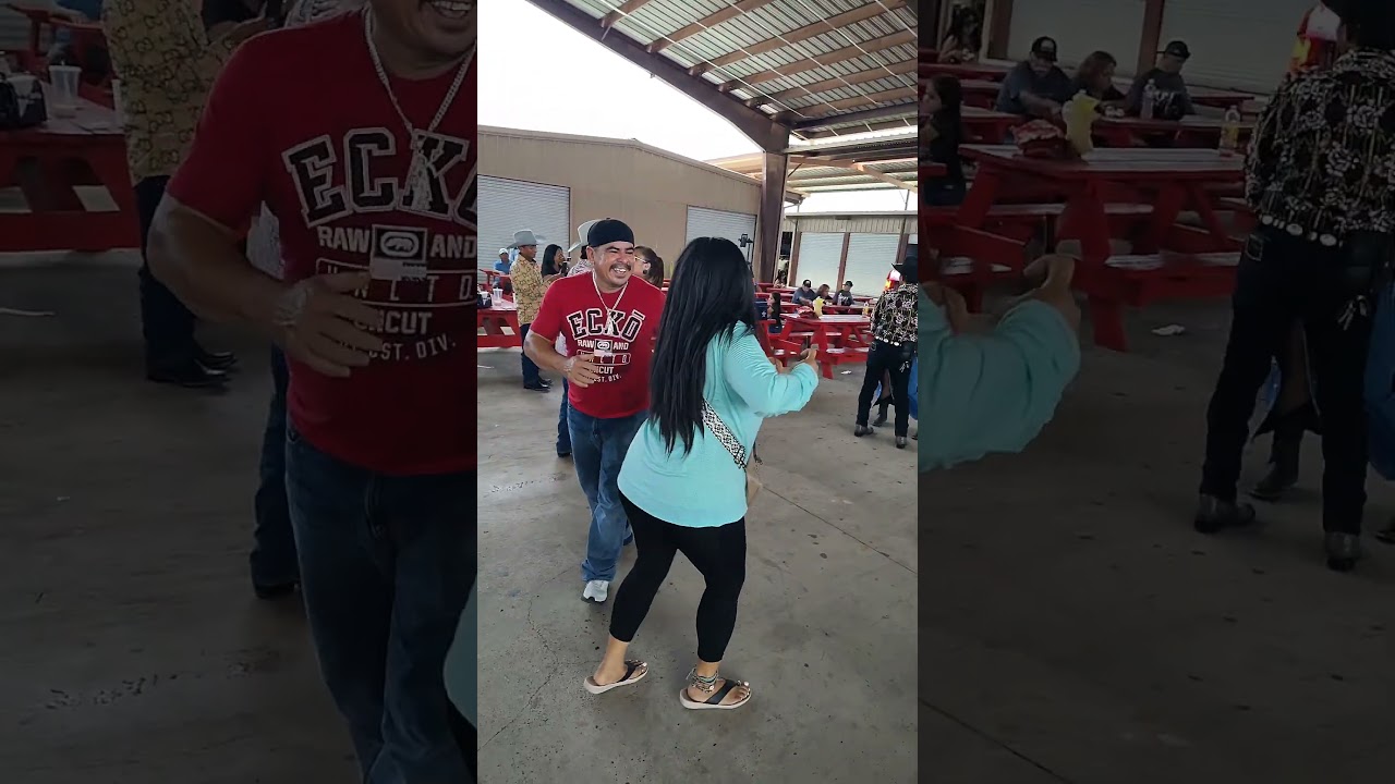 Amy y Efrén bailando en la gran pulga de alamo Texas y 