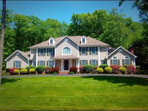 137 Timberwood Drive, Mountain Top, PA home video tour