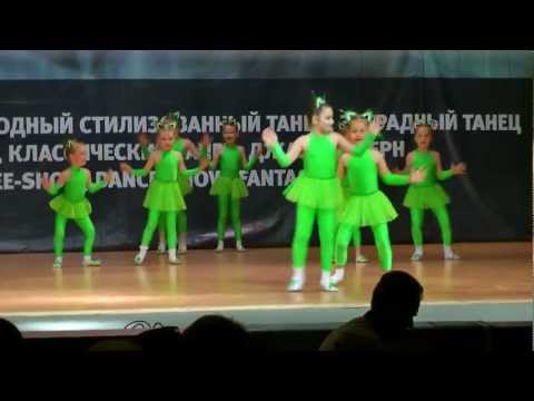танец ВЕСЕЛЫЕ ЛЯГУШАТА