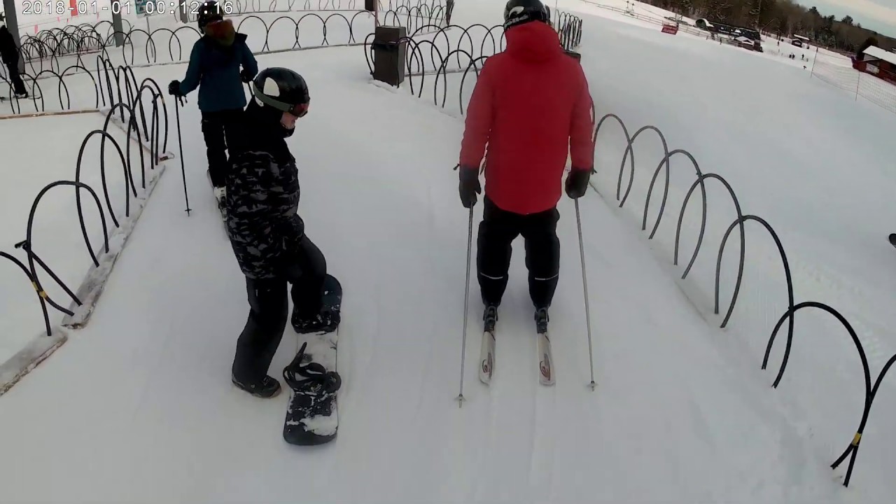 Skiing at Mount St. Louis Moonstone. - YouTube
