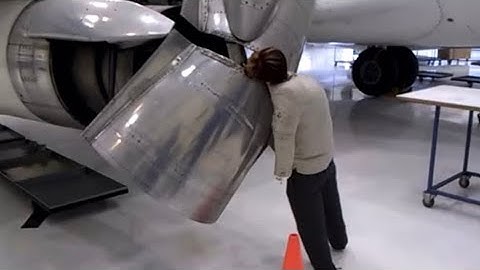 Reverse thrust vs. Dummy