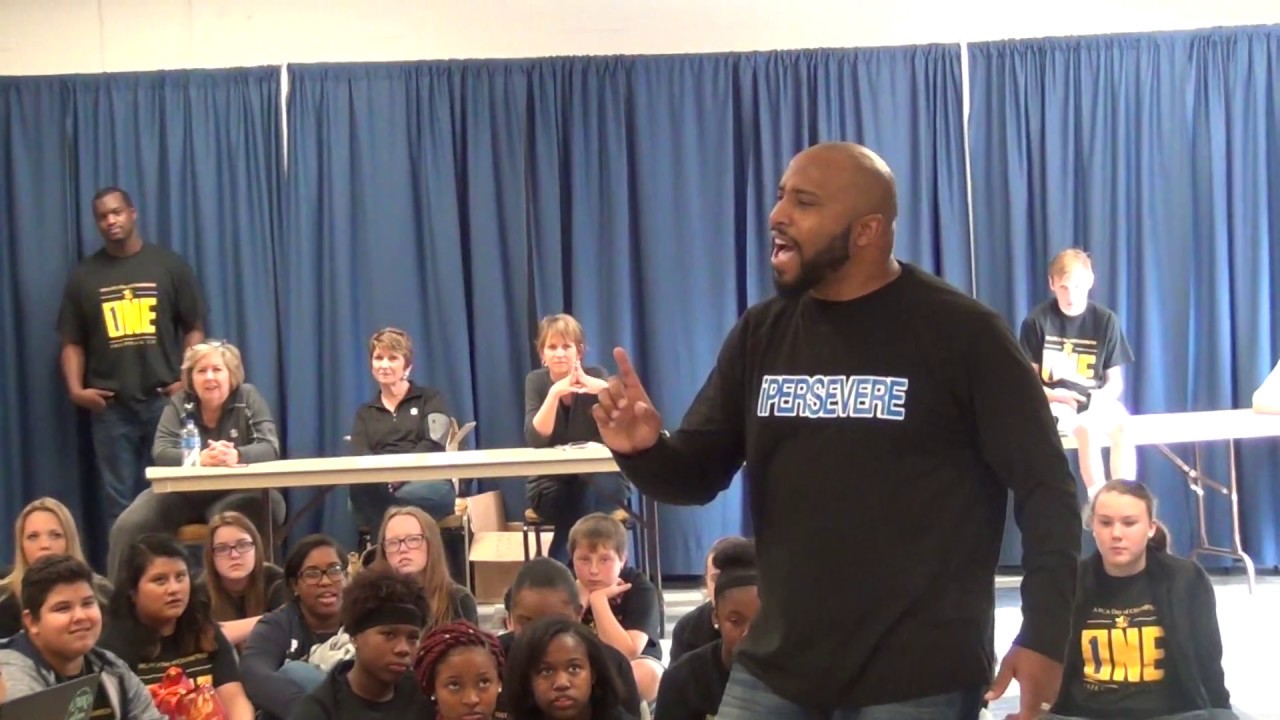 T. Powell Motivation Clear Eyes, Full Heart, Can't Lose! YouTube