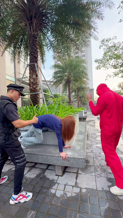 Money Heist vs Police 34 #moneyheist #parkour #police #escape #shorts #cpider98
