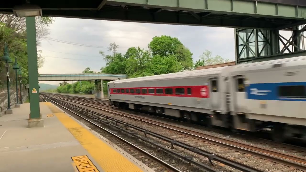 Metro North 8852(10) Hudson Line