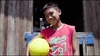 Expo 2020 footballs reach The Philippines