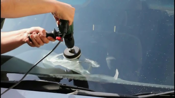 🚗💨 How To Remove Scratches From Windshield 🧽🚿 