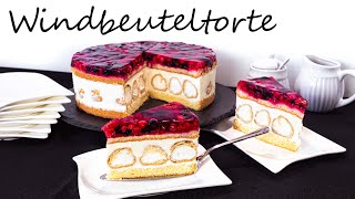 soooo lecker! Windbeuteltorte mit Waldbeerenfruchtspiegel