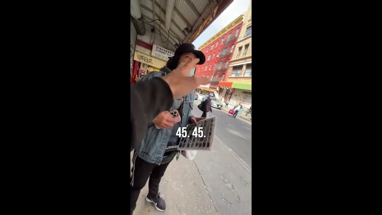 Buying fake Gucci in NYC #nyc #shorts
