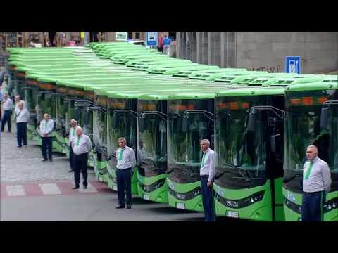 კახა კალაძემ ევროპის მოედანზე მერიის მიერ შეძენილი ახალი ავტობუსები წარადგინა