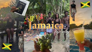 JAMAICA VLOG 🇯🇲 | dunns river, pictures, fooood | Daniielle Amanii