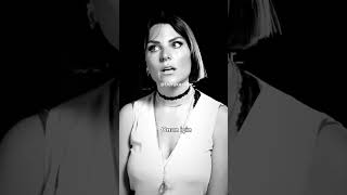 Kesinlikle Benim Olmayan Zaten Yanımda Olmamıştır