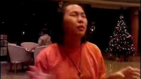 singing with sign language