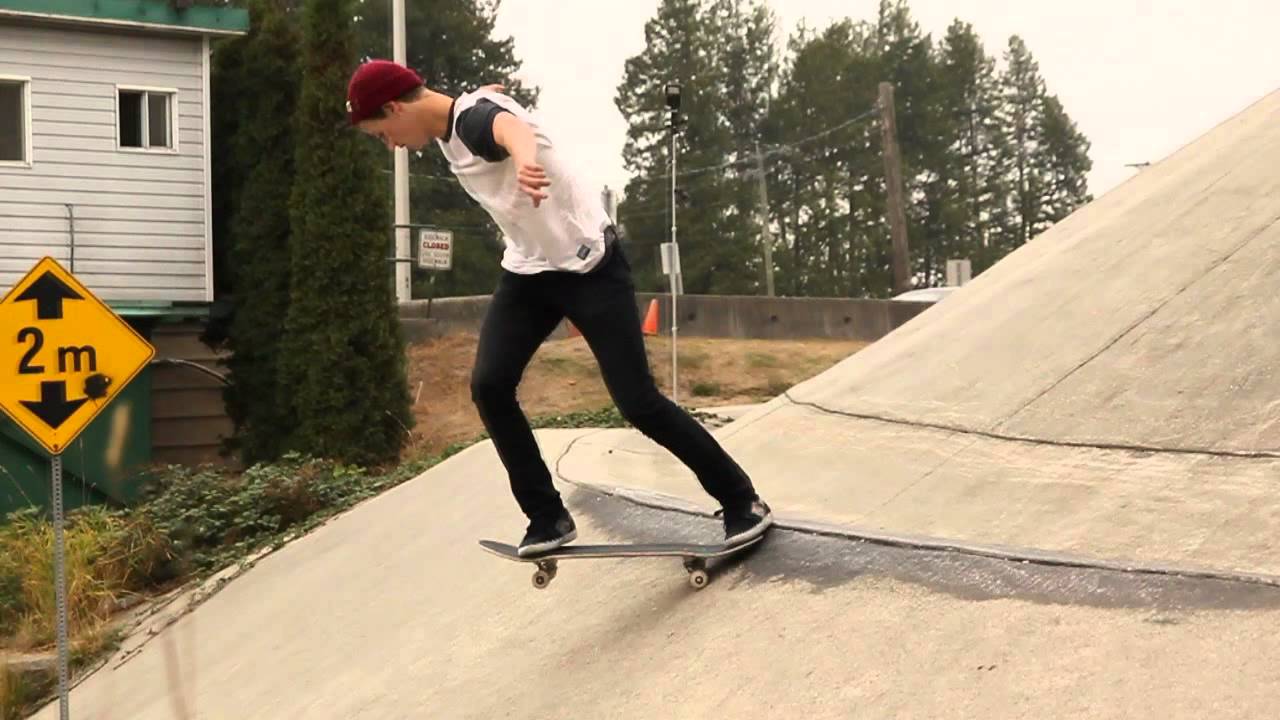 Pacific Boarder Quick Clip w/ Michael Ray.