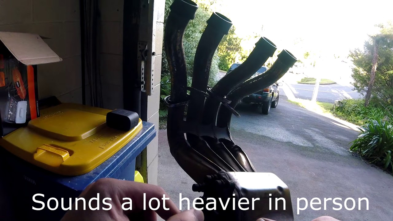 How to dismantle an FZR250R - YouTube