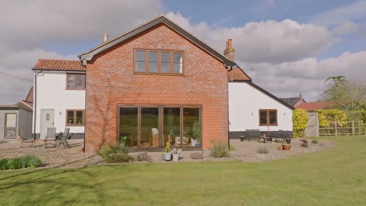 Waterloo Farm, Morley St. Peter