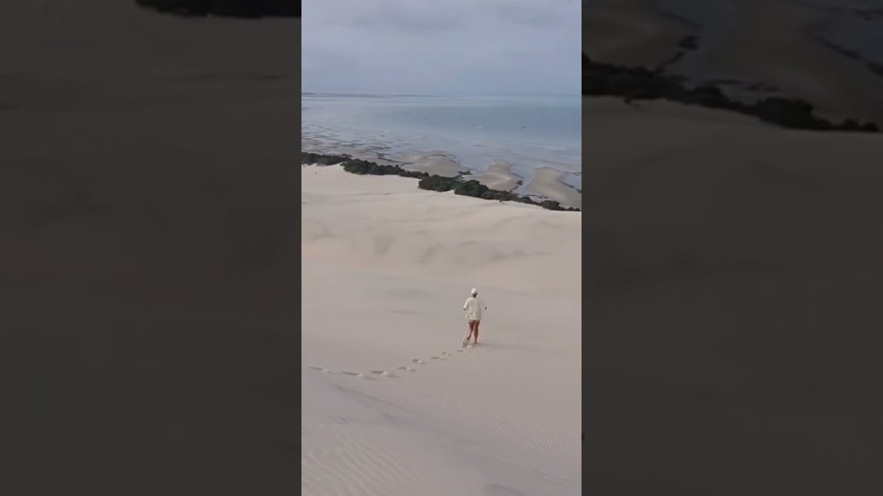 Massive sand dunes -East Australia 