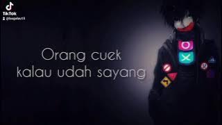 Status WA | Orang Cuek