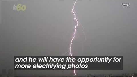 This Is The Electrifying Moment The Eiffel Tower Gets Struck By Lightning