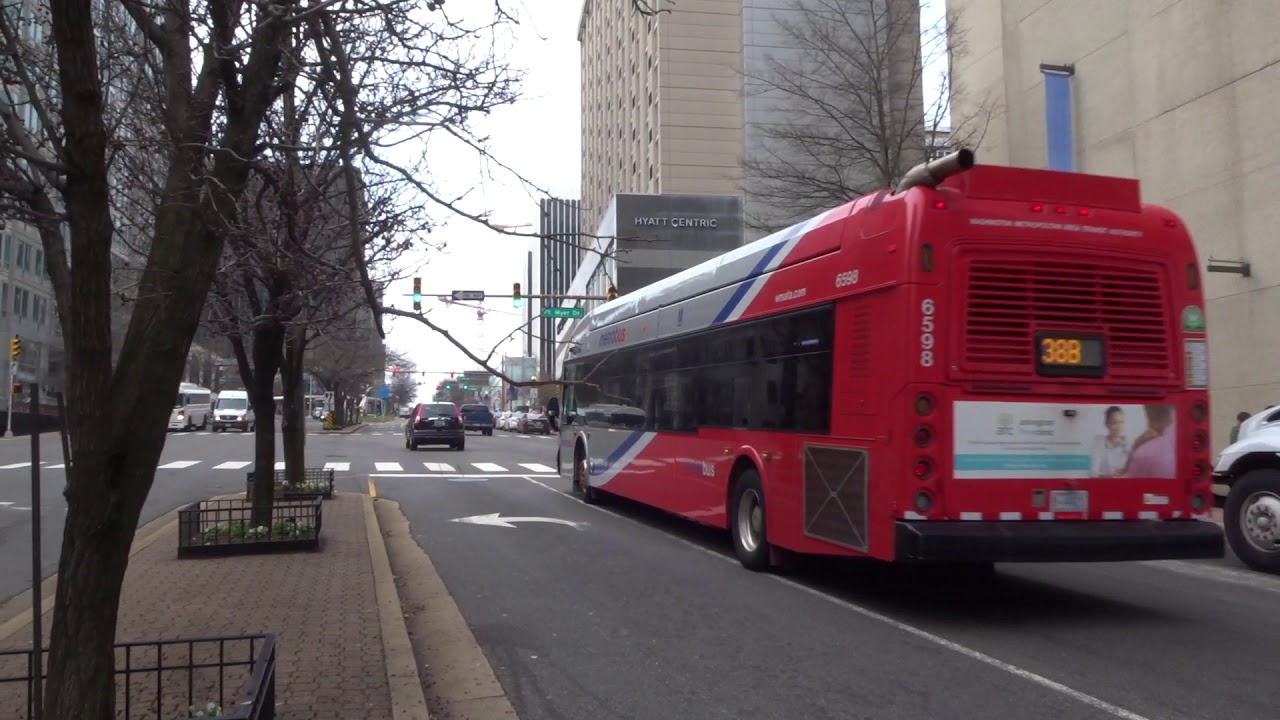 WMATA Metrobus Ballston bound DE40LFA 6598 Rt.38B at Moore St/Wilson