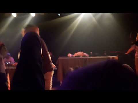 Young Mic - მომე შანსი ( ნაწყვეტი PARGEOTY )