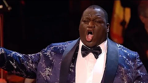 Reginald Smith, Jr.- PrologueSi pu? I Pagliacci Le...