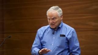 Closing Session: Pioneer In Technology - Lee Hood