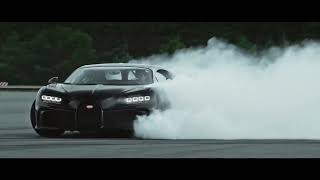 Reverse Drift: Bugatti Chiron Pur Sport in Action ׀ Reverse Video PRO