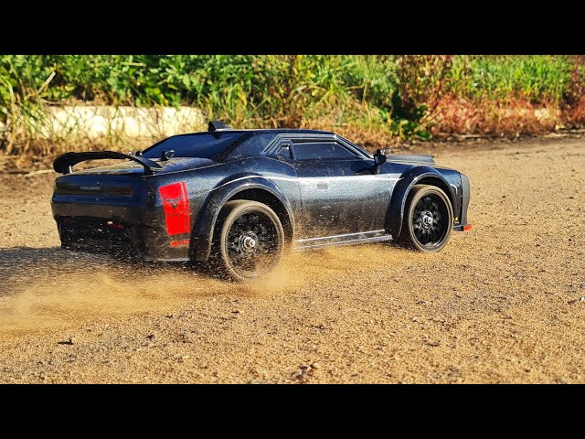 Cheap, fast, reliable and powerful?  Review of the ZLL SG216