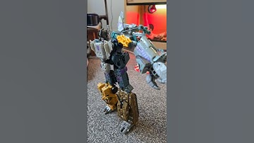 Epic 4-Second Bruticus Transformation! #transformers #shorts #transformersstopmotion