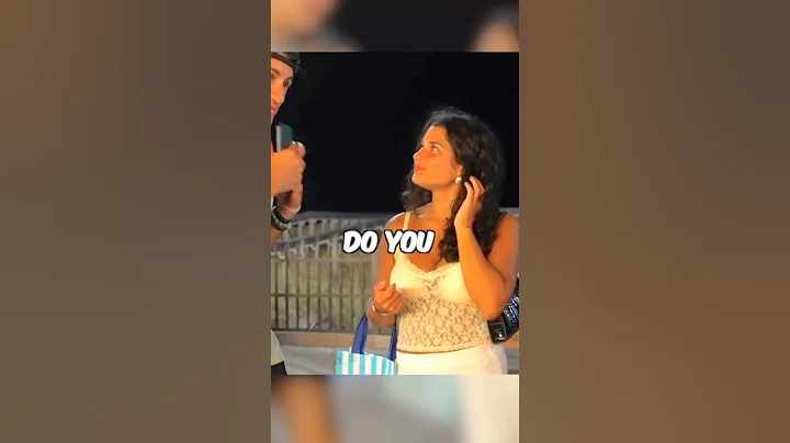 She found out her boyfriend was on tinder!