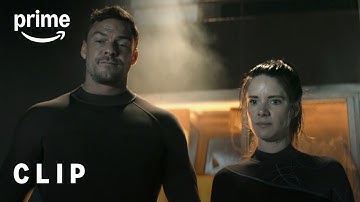 Reacher and Agent Duffy Commit Arson At Sea | Reacher Season 3 | Prime Video