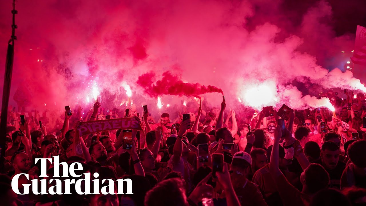 Pyro der BVB-Fans im Wembley - Dortmund Fans in London | Real Madrid vs. Borussia Dortmund