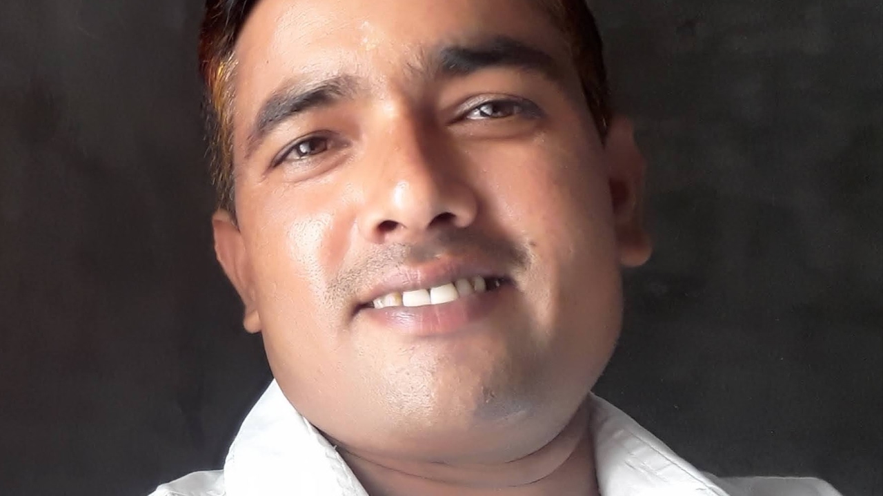 Avdesh Kumar Live Stream - YouTube