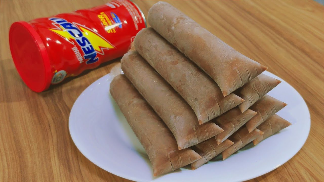 GELADINHO DE CHOCOLATE FEITO COM NESCAU