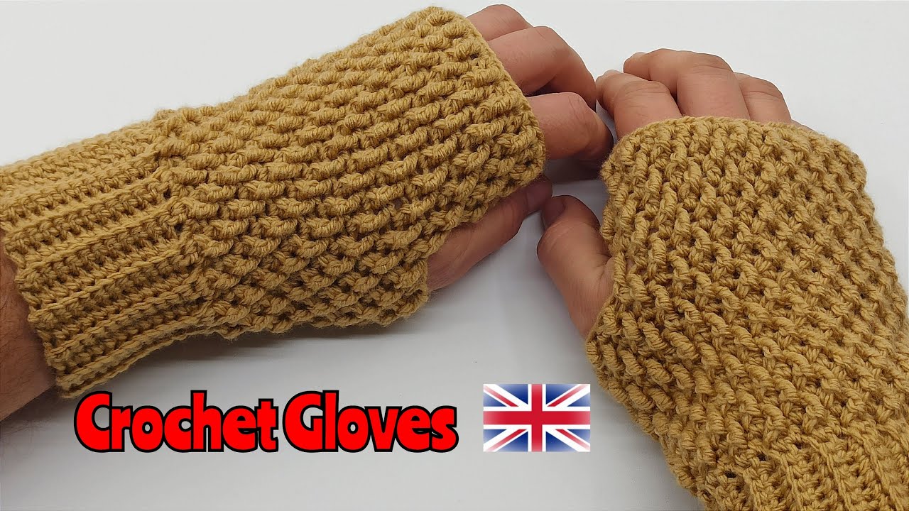 Простые перчатки, связанные крючком — подойдут для начинающих.