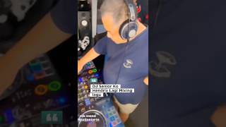 Ko Hendrix Nyobain Lagu