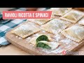 RAVIOLI RICOTTA E SPINACI (facili facili) - Ricetta.it