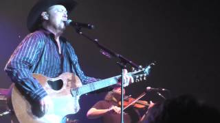 Tracy Lawrence - Find Out Who Your Friends Are (Live) chords